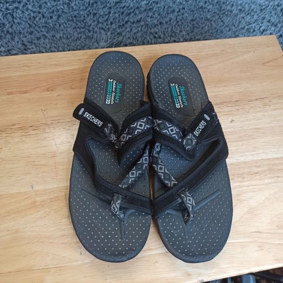 Skechers Sandals Men 12 Black Adjustable Fit Flip Flop Casual Outdoor Lifestyle main image 9